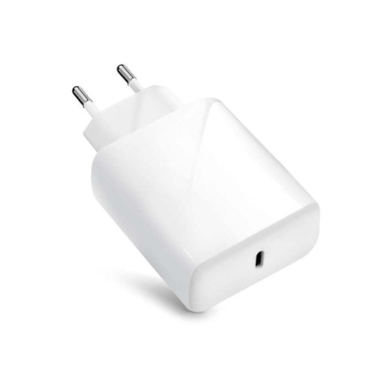 Universal Travel Charger Forcell with USB C socket - 3A 25W with PD and QC 4.0 function white, 446140