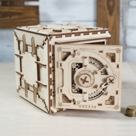 Hračka Ugears 3D dřevěné mechanické puzzle Trezor 179ks, UG70011